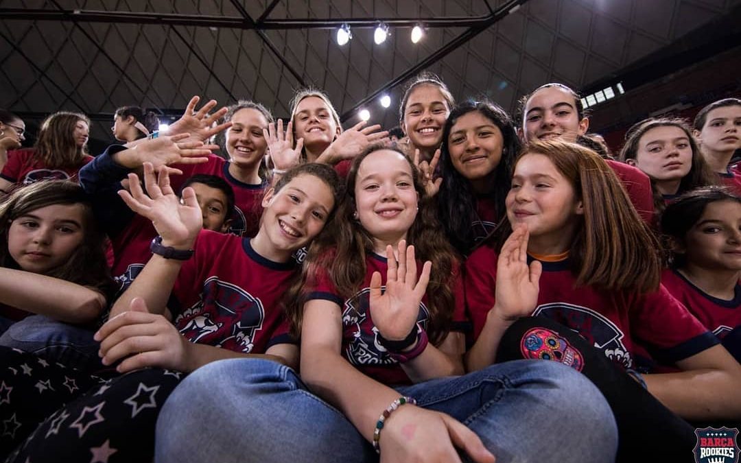 Els Mamuts vibren amb el bàsquet al Palau Blaugrana