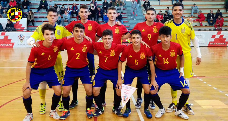 3 DE 3 PER LA SELECCIÓ ESPANYOLA SUB-17